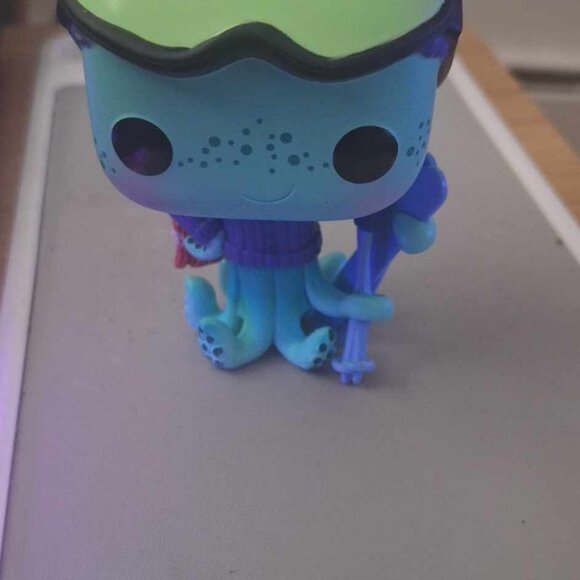 Peppermint Lane Pop Funko Bundle! - Picture 7 of 13